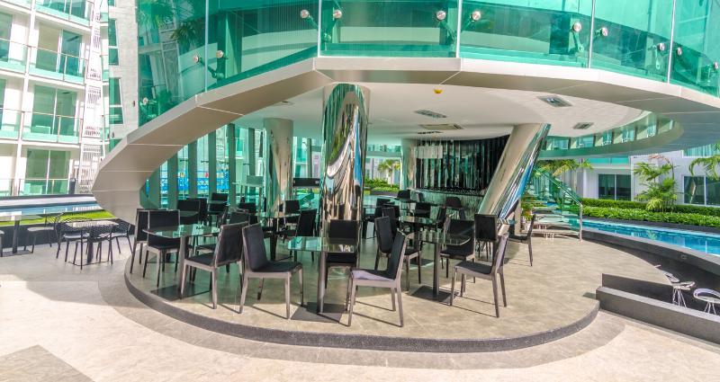 Ccr Managed By Aha Smartstay Pattaya Ngoại thất bức ảnh
